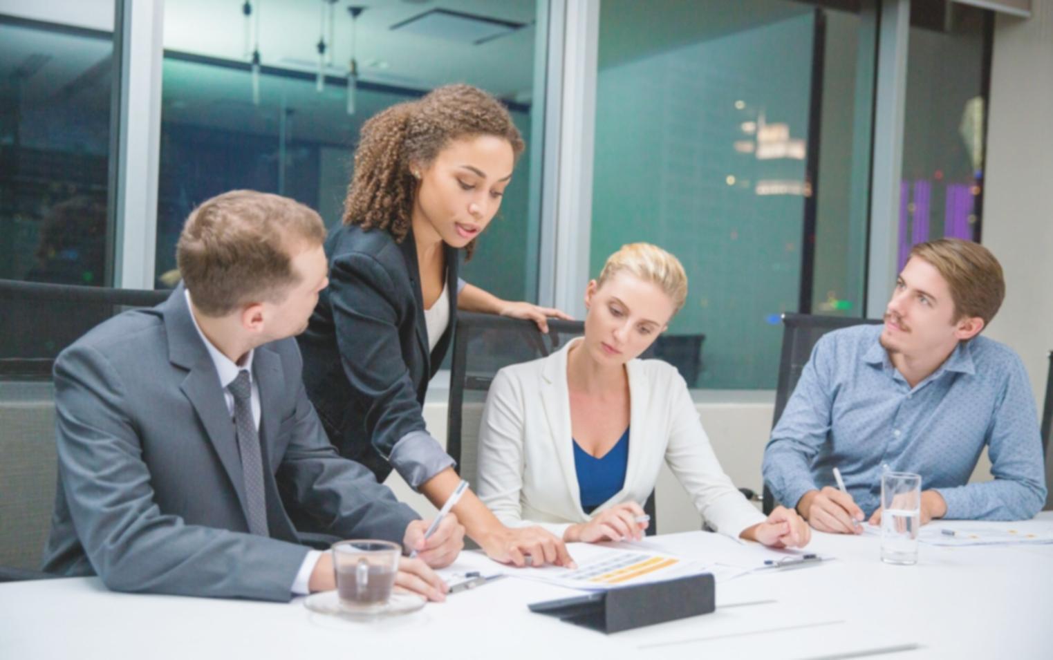 Business finance learning environment